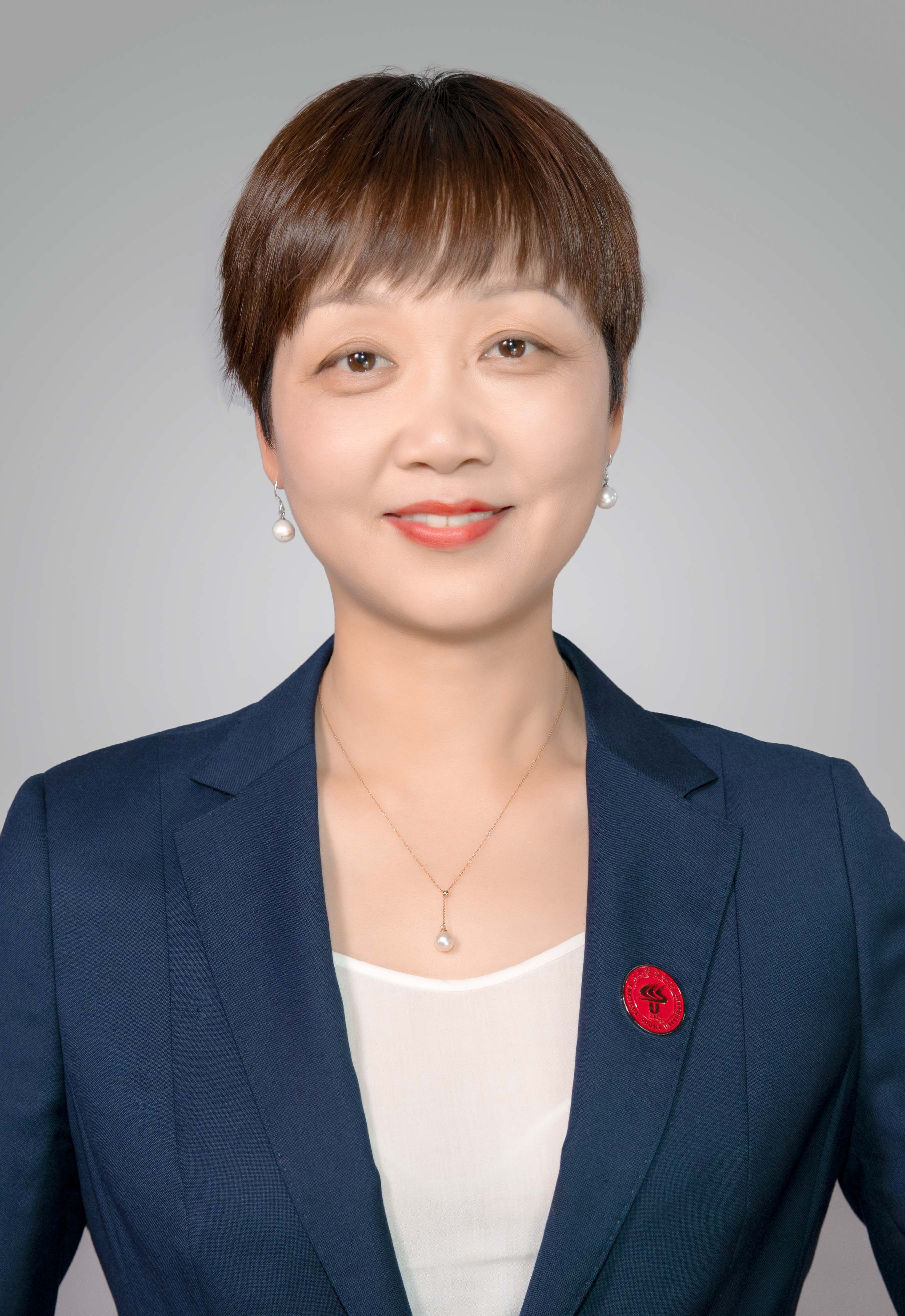 李德华
